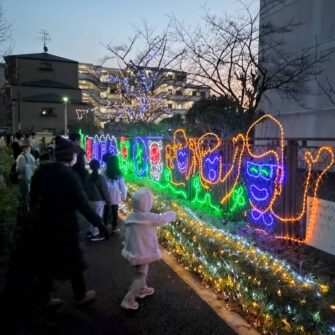 防犯イルミネーション、今年も無事に点灯いたしました^^